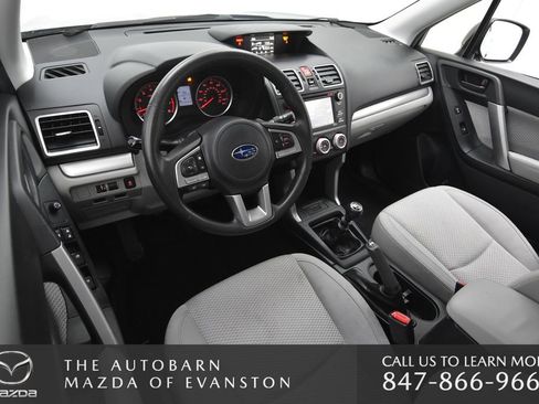 Used 2017 Subaru Forester 2.5i AWD/4WD image 30