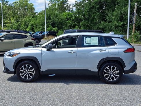 Used 2023 Toyota Corolla Cross AWD Hybrid image 7
