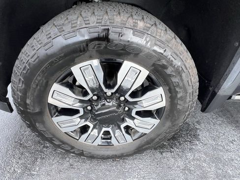 Certified 2024 GMC Sierra 2500 Denali w/ Technology Package image 13