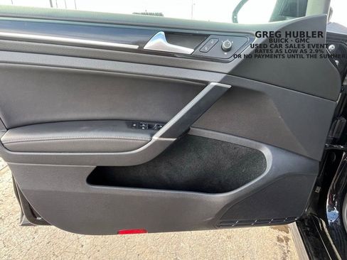 Used 2017 Volkswagen Golf R DCC & Navigation 4Motion image 25