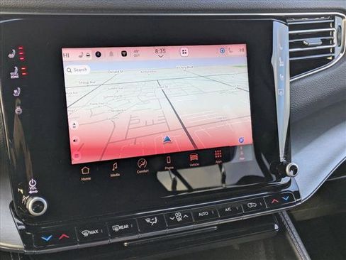 Used 2024 Jeep Wagoneer L Series II image 14