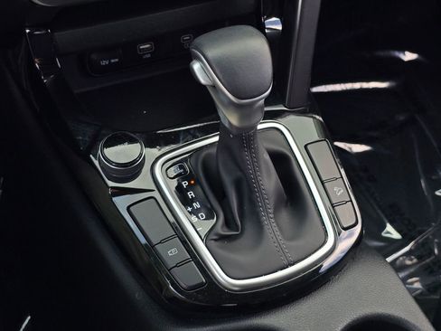 Certified 2024 Kia Seltos S image 24