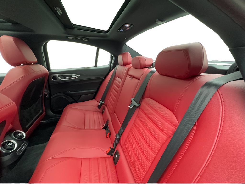 New 2026 Alfa Romeo Giulia RWD image 23