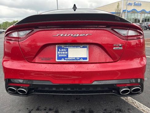 Used 2018 Kia Stinger GT2 image 8