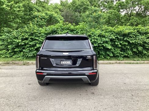 New 2026 Cadillac Vistiq Sport w/ LPO, Premium Carpet Package image 6