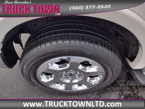 Used 2011 Ford F150 Lariat w/ Lariat Chrome Pkg image 21