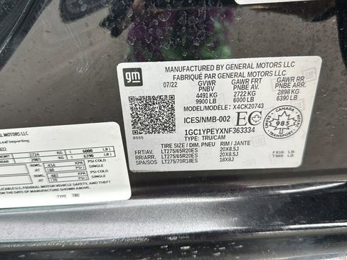 Used 2022 Chevrolet Silverado 2500 LTZ w/ LTZ Convenience Package image 36