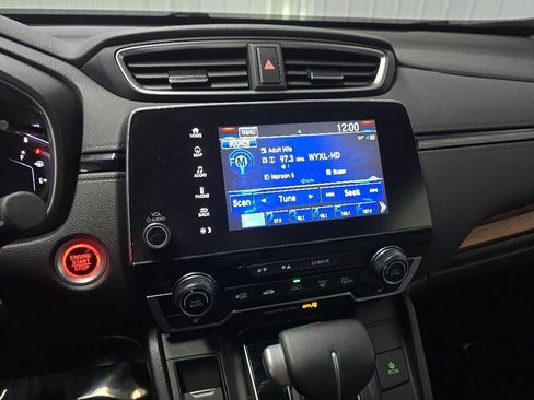 Used 2018 Honda CR-V Touring image 25