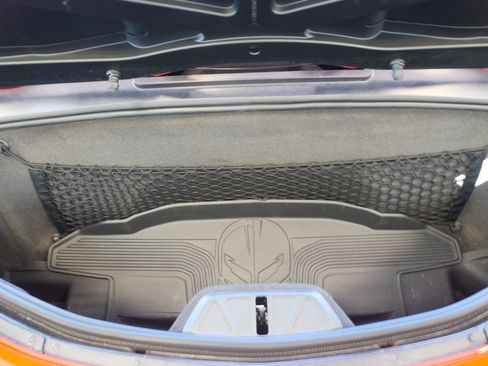 Used 2025 Chevrolet Corvette Stingray Preferred Conv w/ Z51 Performance Package RWD image 17