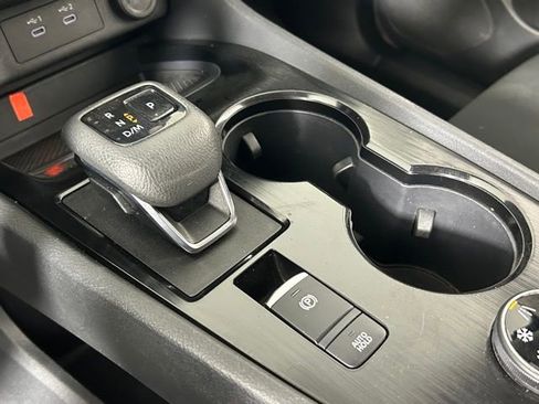 Used 2024 Nissan Rogue S AWD/4WD image 27