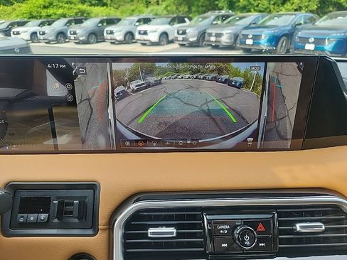 Used 2025 Nissan Armada Platinum Reserve image 27