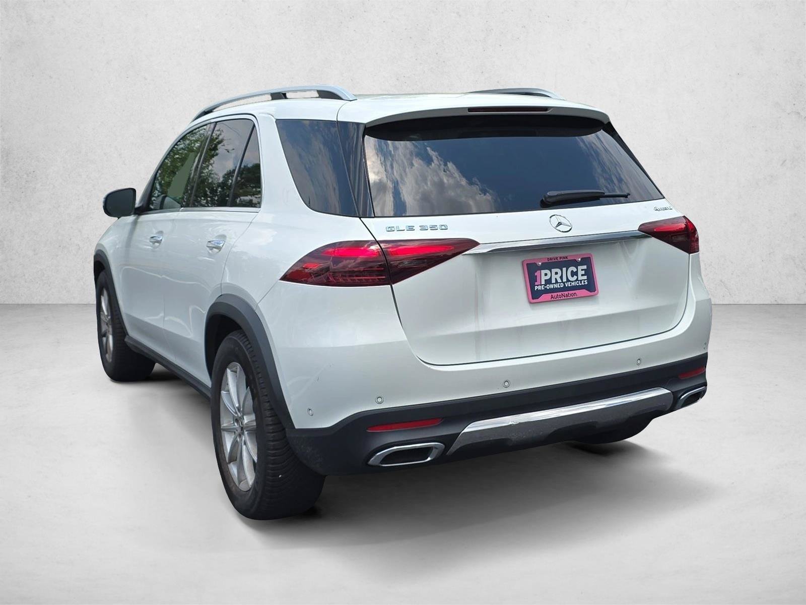 Used 2025 Mercedes-Benz GLE 350 4MATIC image 7