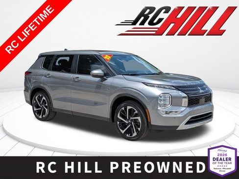 Used 2022 Mitsubishi Outlander SE FWD image 1