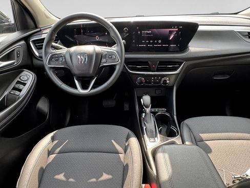 Used 2025 Buick Encore GX Preferred FWD image 22