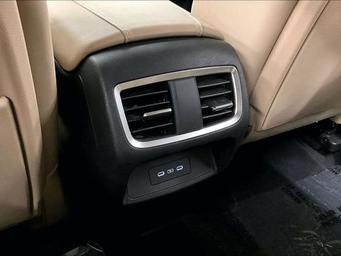 Used 2023 Acura RDX w/ Technology Package FWD image 31
