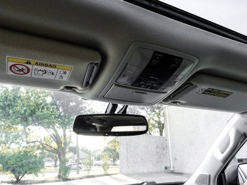 Used 2015 Lexus GX 460 w/ Premium Package AWD/4WD image 36