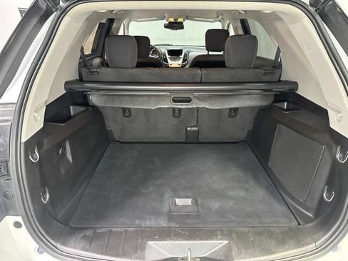 Used 2017 Chevrolet Equinox LS AWD/4WD image 24
