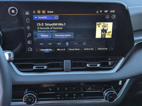 New 2026 Chevrolet Equinox LT w/ Midnight Edition image 12