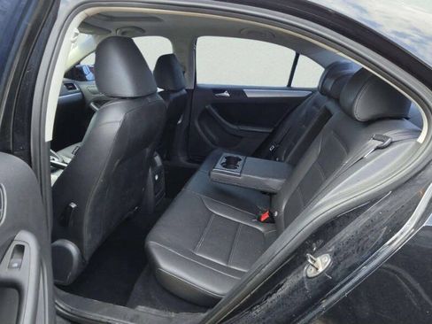 Used 2014 Volkswagen Jetta SE FWD image 7