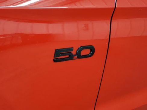 Used 2015 Ford Mustang GT image 9