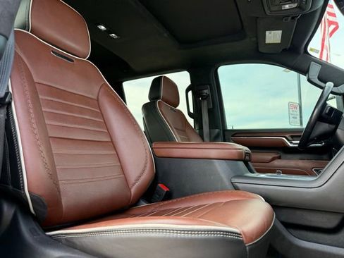 Used 2024 GMC Sierra 2500 Denali Ultimate image 15