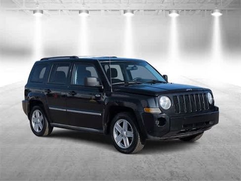 Used 2010 Jeep Patriot Sport image 2
