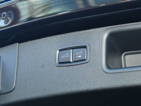 New 2026 Porsche Macan S image 13