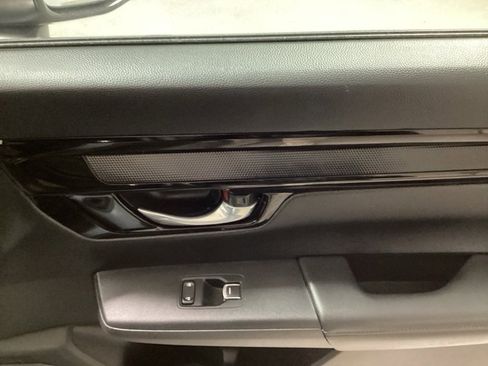 Used 2023 Honda CR-V EX-L image 16