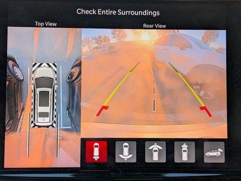 Used 2022 Chrysler Pacifica Pinnacle image 11