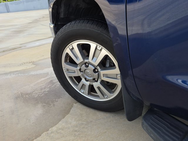 Used 2014 Toyota Tundra 1794 Edition RWD image 10