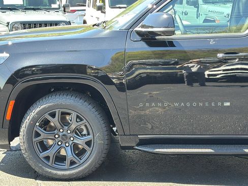 New 2026 Jeep Grand Wagoneer 4WD image 3