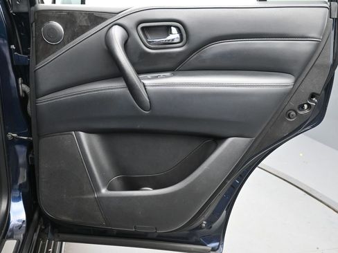 Used 2022 INFINITI QX80 Luxe image 26