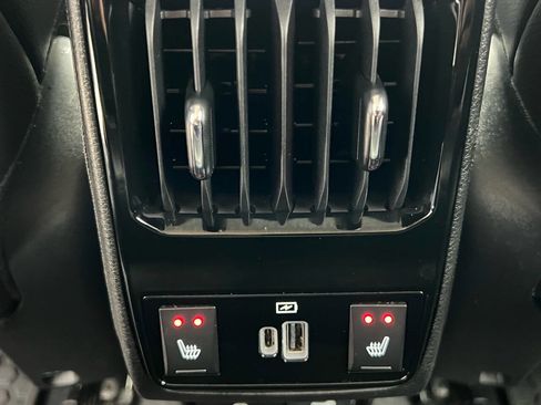 Used 2022 Jeep Compass Trailhawk w/ Trailhawk Elite Group image 18