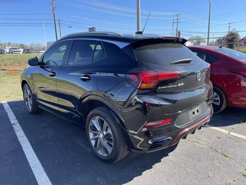 Used 2023 Buick Encore GX Select w/ Sport Touring Package image 4