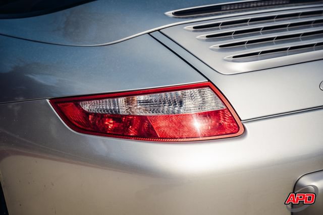 Used 2006 Porsche 911 Carrera RWD image 47