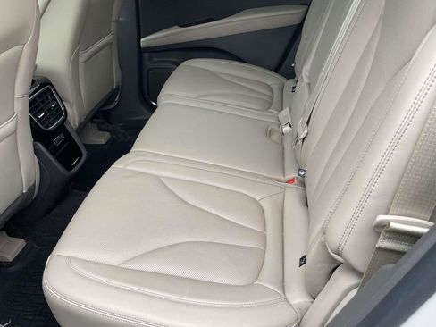 Used 2022 Lincoln Nautilus Reserve AWD/4WD image 11