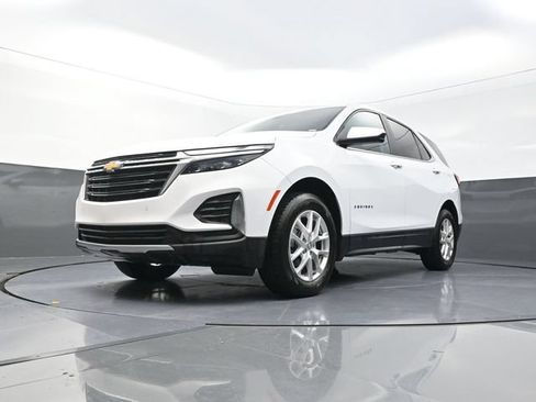 Used 2024 Chevrolet Equinox LT AWD/4WD image 33
