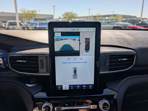 Used 2022 Ford Explorer ST w/ Equipment Group 401A image 21