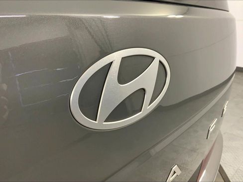 Used 2025 Hyundai Santa Fe SEL AWD/4WD image 30