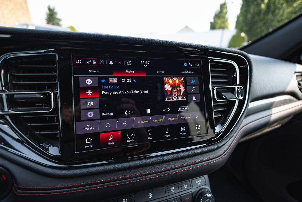 Used 2024 Dodge Durango R/T AWD/4WD image 11