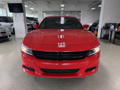 Used 2022 Dodge Charger SXT RWD image 5