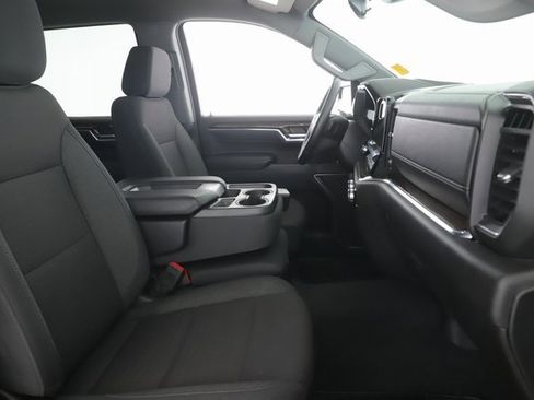 Used 2024 GMC Sierra 1500 Elevation image 30