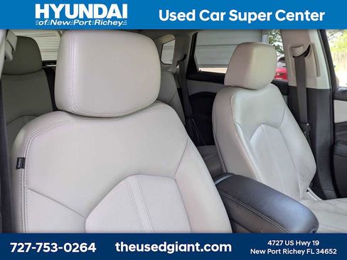 Used 2016 Cadillac SRX Luxury w/ Driver Awareness Package AWD/4WD image 6