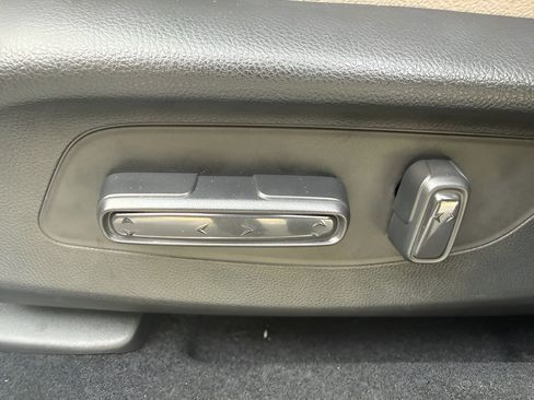 New 2027 Honda HR-V EX-L image 10