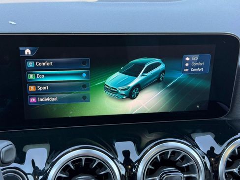 New 2026 Mercedes-Benz GLA 250 GLA 250 image 28