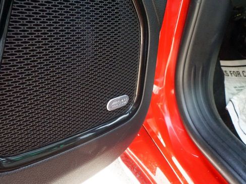 Used 2022 Jeep Compass Limited w/ (RED) Package image 20