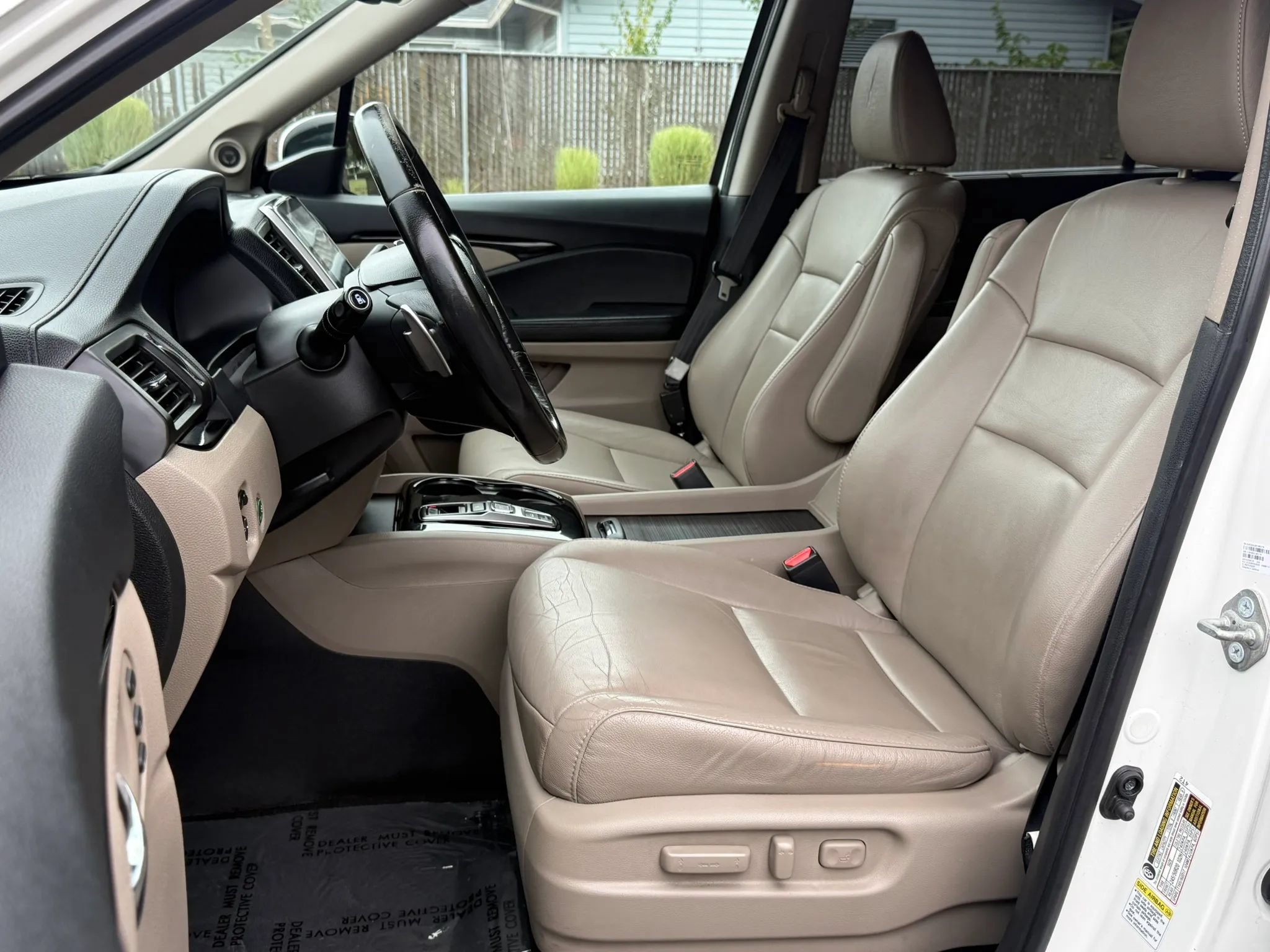 Used 2016 Honda Pilot Touring image 14
