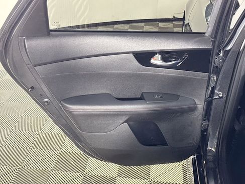 Used 2023 Kia Forte GT w/ GT2 Package image 20