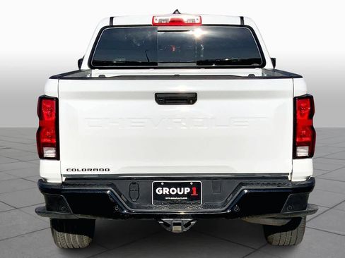 Used 2025 Chevrolet Colorado W/T w/ WT Custom Package image 4