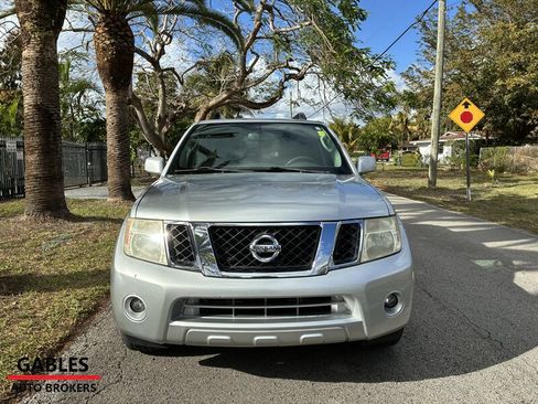 Used 2012 Nissan Pathfinder SV image 9